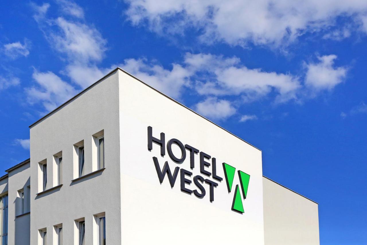 Poznan West Hotel - Airport Exteriér fotografie